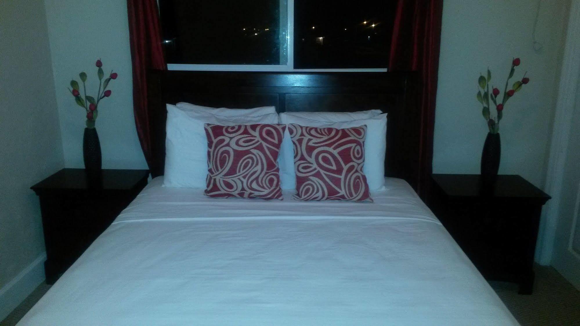 Taste Of Paradise Coral Harbour Extérieur photo